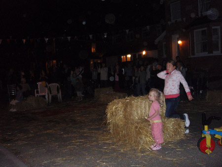 OLYMPUS DIGITAL CAMERA