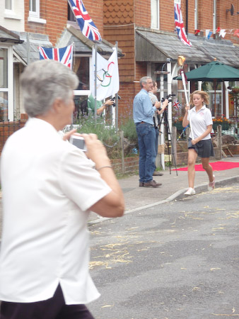 OLYMPUS DIGITAL CAMERA