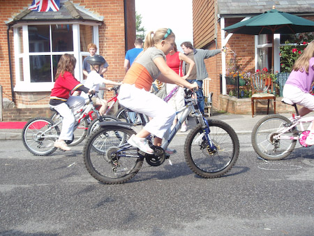 OLYMPUS DIGITAL CAMERA